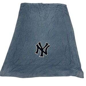 90’s New York Yankees  MLB licensed merchandise Dan River  twin comforter